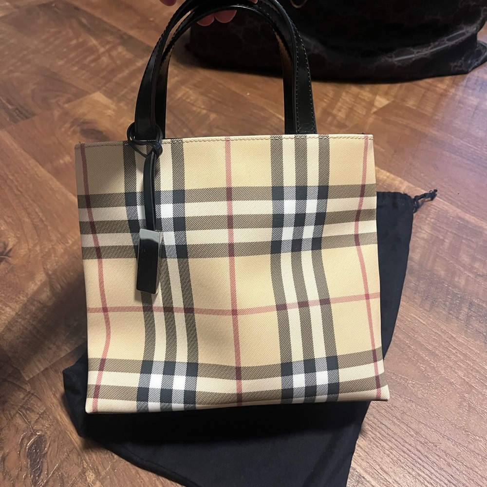 Burberry Cream and Black Tote Bag with Iconic Check Pattern pristine condition